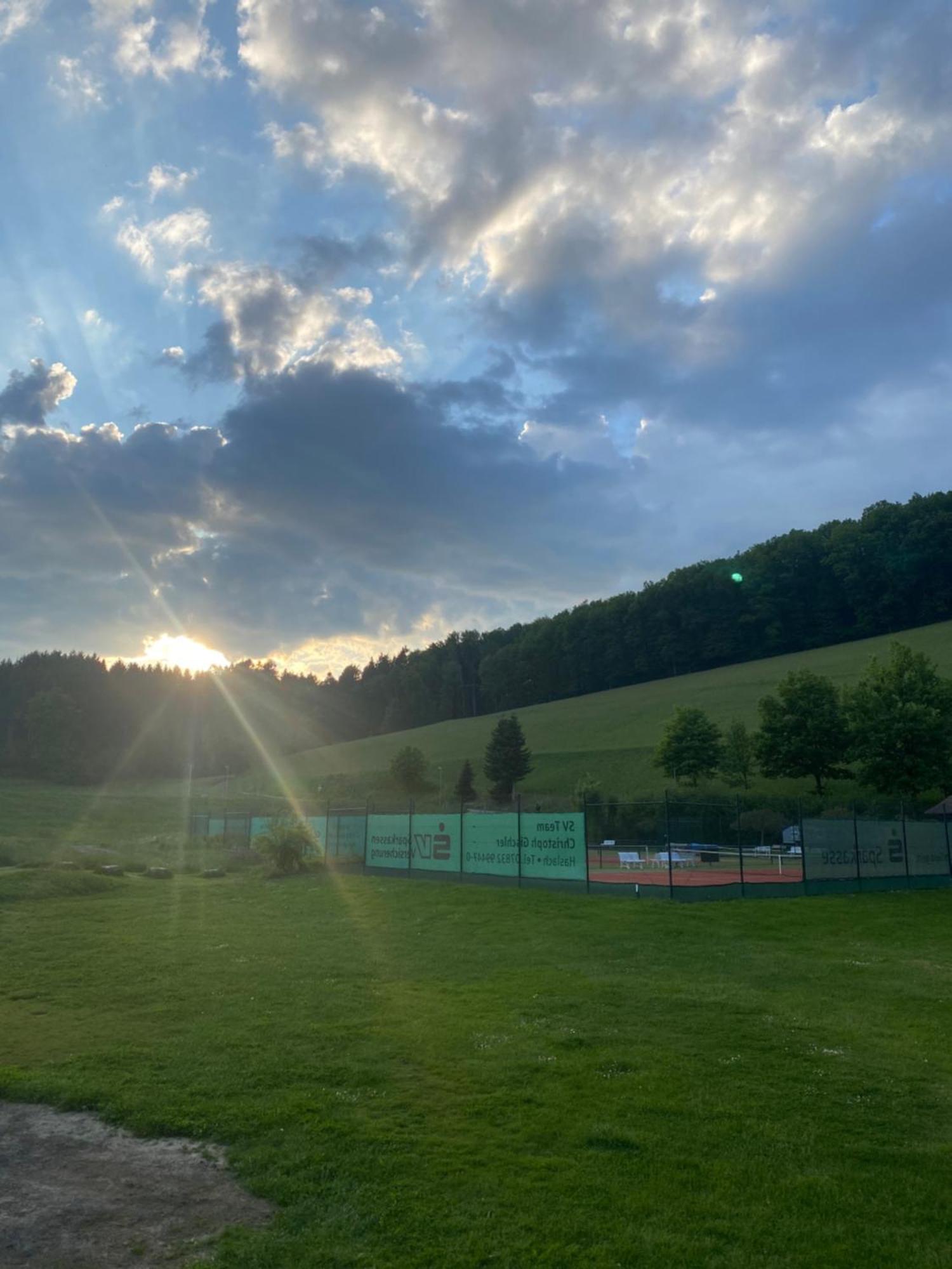 S-Chalet Camping Mit Comfort Im Schwarzwald Steinach  Dış mekan fotoğraf